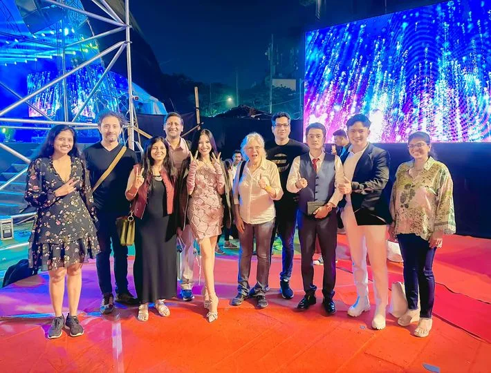 no-palco-com-viet